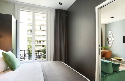 Grenelle Apartment | One-bedroom Apartment in the Grenelle Area - Eiffel Village