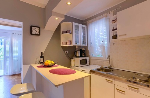 Cove Tri Zala (Zrnovo) Apartment | One bedroom apartment near beach Korčula (A-9321-a)