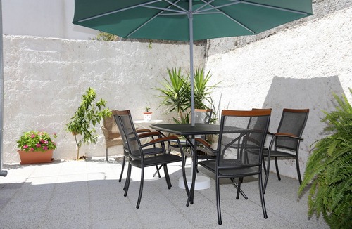 Cove Tri Zala (Zrnovo) Apartment | One bedroom apartment near beach Kučište - Perna, Pelješac (A-4545-e)