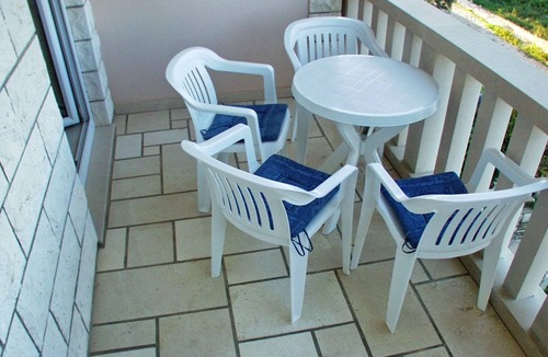 Kneza Apartment | One bedroom apartment near beach Kneža, Korčula (A-167-a)