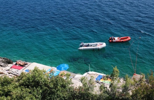 Prizba Apartment | One bedroom apartment near beach Prižba, Korčula (A-9255-a)
