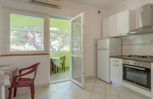 Blato Apartment | One bedroom apartment near beach Cove Zaglav, Korčula (A-9320-b)
