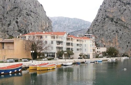 Omis Apartment | One-Bedroom Apartment Omis 07