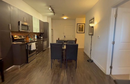 Radnor - Fort Myer Heights Apartment | One bedroom apartment with garage parking included on-site