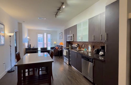 Radnor - Fort Myer Heights Apartment | One bedroom apartment with garage parking included on-site