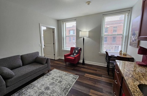 Champaign Apartment | One Bedroom Apartment at the Inman - 202