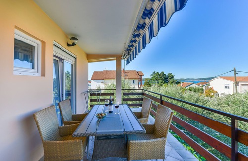 Bibinje Apartment | One bedroom apartment with balcony and sea view Bibinje, Zadar (A-5786-b)