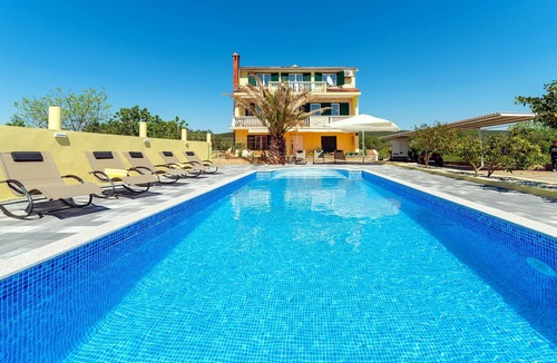 Bibinje Apartment | One bedroom apartment with terrace Bibinje, Zadar (A-6121-b)