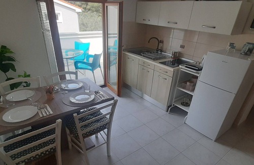 Fazana Apartment | One Bedroom Apartment with Balcony and Sea View