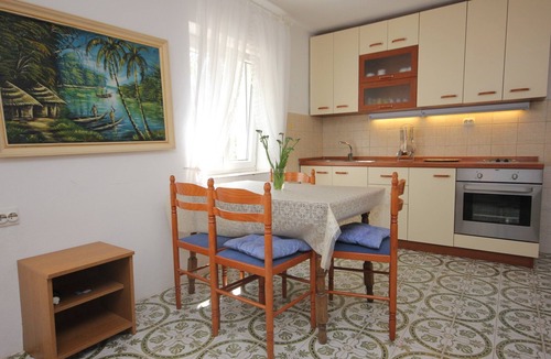 Necujam Apartment | One bedroom apartment with terrace Nečujam, Šolta (A-8691-b)