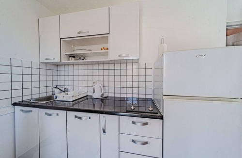 Kuciste Apartment | One bedroom apartment with terrace and sea view Kučište - Perna (Pelješac) (A-4538-e)