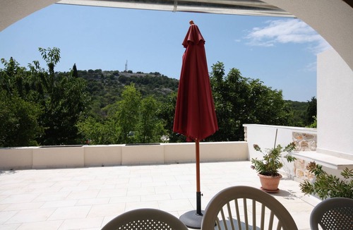 Susica Apartment | One bedroom apartment with terrace Murter (A-5100-b)