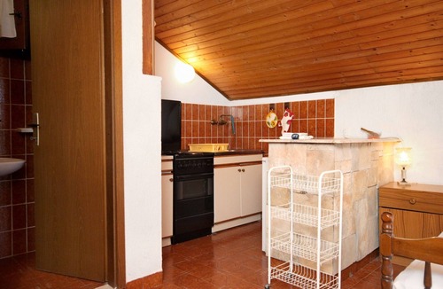 Sucuraj Apartment | One bedroom apartment with terrace and sea view Sućuraj, Hvar (A-6732-a)