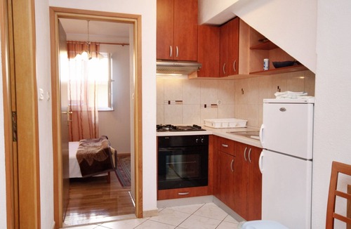 Supetar Apartment | One bedroom apartment with terrace Supetar (Brač) (A-6037-a)