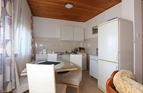 Tucepi Apartment | One bedroom apartment with balcony and sea view Tučepi, Makarska (A-5263-b)