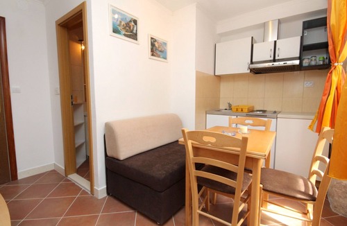 Cavtat Old Town Apartment | One bedroom apartment with air-conditioning Cavtat, Dubrovnik (A-8966-a)