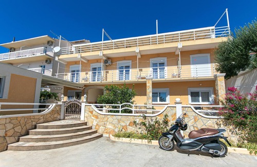 Gradac Apartment | One bedroom apartment with balcony and sea view Gradac, Makarska (A-5198-b)