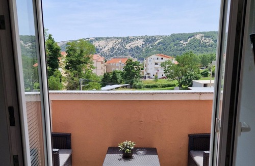Lopar Apartment | One bedroom apartment with balcony Lopar, Rab (A-16680-f)