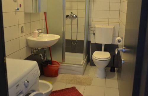 Cove Makarac (Milna) Apartment | One bedroom apartment with terrace Milna, Brač (A-21179-a)