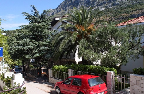 Podaca Apartment | One bedroom apartment with balcony and sea view Podaca (Makarska) (A-2617-a)