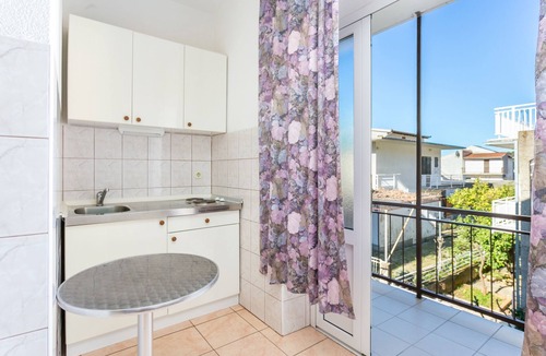 Podaca Apartment | One bedroom apartment with balcony Podaca (Makarska) (A-2783-c)