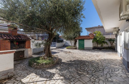 Podaca Apartment | One bedroom apartment with balcony Podaca, Makarska (A-6050-e)