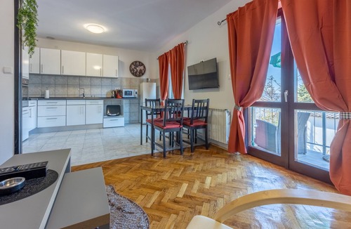 Selce Apartment | One bedroom apartment with balcony and sea view Selce, Crikvenica (A-19455-a)