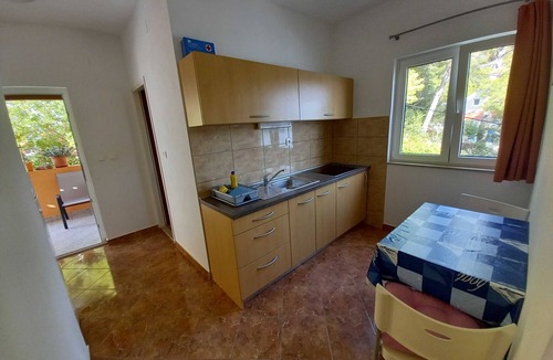 Sobra Apartment | One-bedroom apartment with terrace