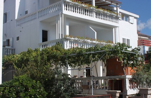 Vodice Apartment | One bedroom apartment with terrace Vodice (A-2995-d)