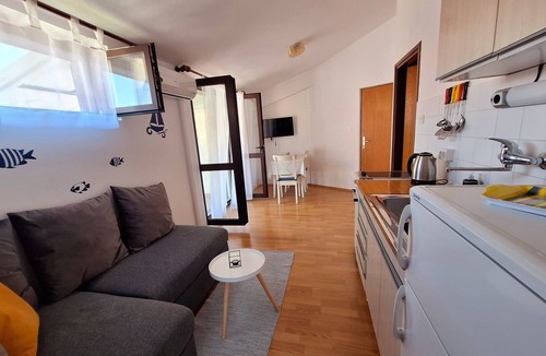 Vodice Apartment | One bedroom apartment with terrace Vodice (A-7604-c)