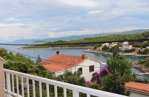 Vrbanj Apartment | One bedroom apartment with terrace and sea view Basina, Hvar (A-12420-b)