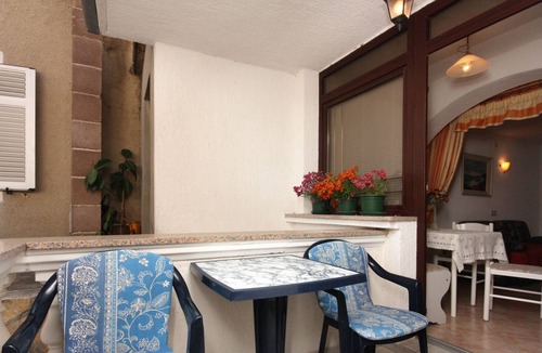 Vrbnik Apartment | One bedroom apartment with terrace Vrbnik, Krk (A-5301-a)