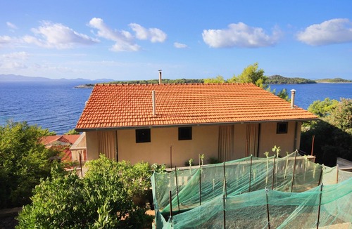 Prizba Apartment | One bedroom apartment with balcony and sea view Prižba, Korčula (A-9227-b)