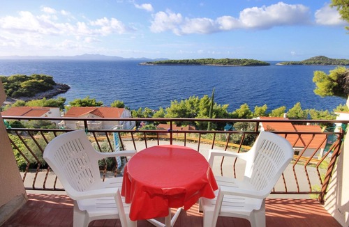 Prizba Apartment | One bedroom apartment with balcony and sea view Prižba, Korčula (A-9227-b)