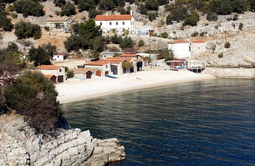 Beli Apartment | One bedroom apartment with balcony and sea view Beli, Cres (A-22435-a)
