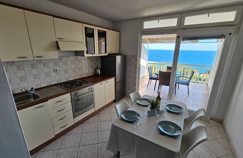 Island Hvar Apartment | One bedroom apartment with balcony and sea view Ivan Dolac, Hvar (A-12644-b)