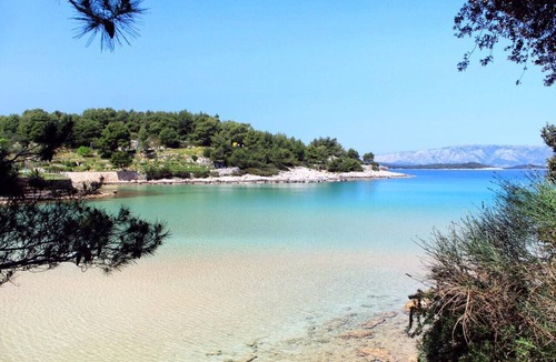 Island Hvar Apartment | One bedroom apartment with terrace and sea view Jelsa, Hvar (A-4017-a)