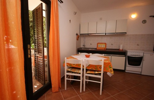 Mandre Apartment | One bedroom apartment with terrace Mandre (Pag) (A-523-a)