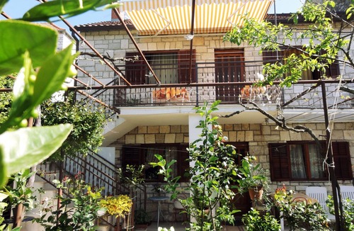 Milna (Brac) Apartment | One bedroom apartment with terrace Milna (Brač) (A-5242-b)