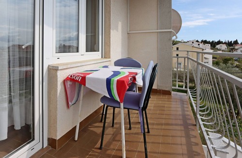 Punat Apartment | One bedroom apartment with balcony and sea view Punat, Krk (A-5410-b)