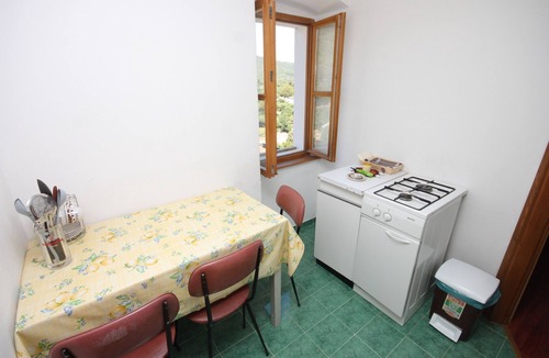 Beli Apartment | One bedroom apartment with air-conditioning Beli, Cres (A-8094-b)