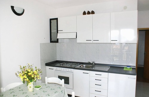 Bol Apartment | One bedroom apartment with terrace and sea view Bol, Brač (A-2926-a)