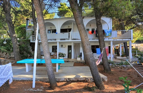 Stanici Apartment | One bedroom apartment with terrace and sea view Balića Rat, Omiš (A-1065-b)