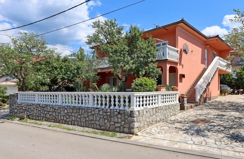 Senj Apartment | One bedroom apartment with terrace and sea view Senj (A-5571-c)