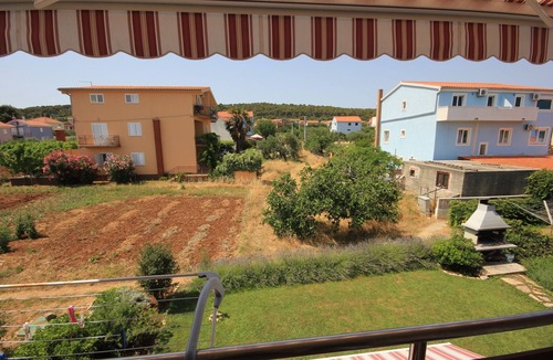 Kraj Apartment | One bedroom apartment with terrace Kraj, Pašman (A-8247-b)