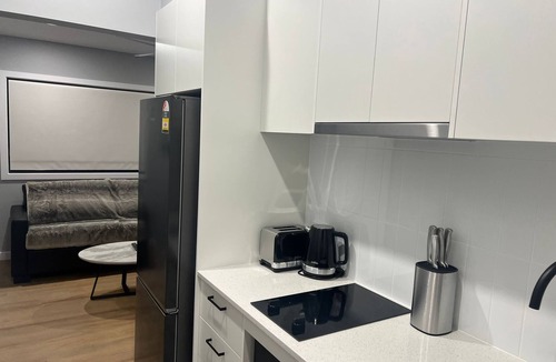 Adamstown Heights Apartment | One Bedroom Deluxe Apartment