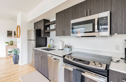 Minor Apartment | One bedroom Central District Apartment