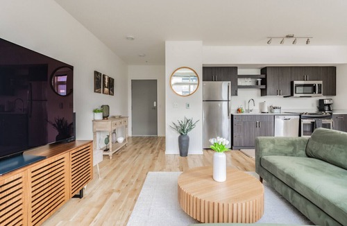 Minor Apartment | One bedroom Central District Apartment