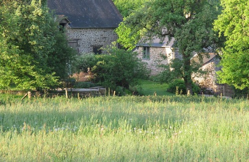 Chantrigne Cottage | One Bedroom Converted Bread Oven - Perfect for two, read our guest reviews!