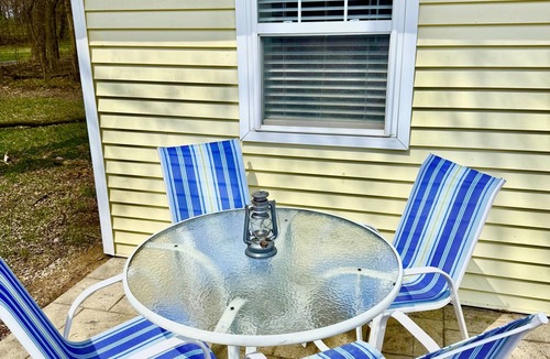 Monticello Cottage | One bedroom cottage -Standard 06